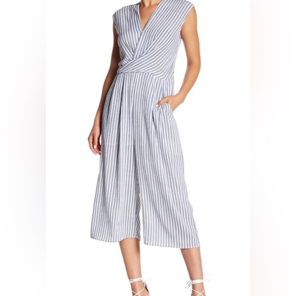 Elodie Striped Sleeveless Romper Jumpsuit Size Small - Picture 16 of 16